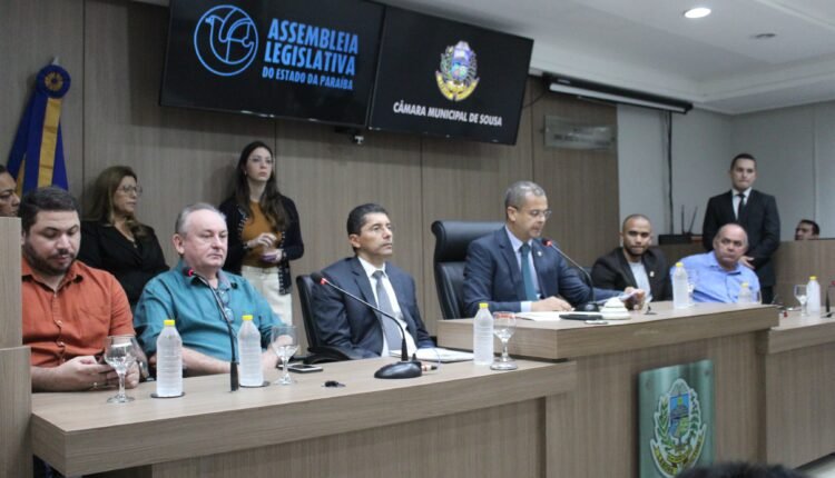 ALPB debate LDO 2025 durante audiência pública em Sousa