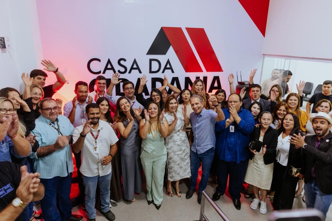 Nabor participa de reabertura da Casa da Cidadania e destaca importância dos serviços para o Sertão