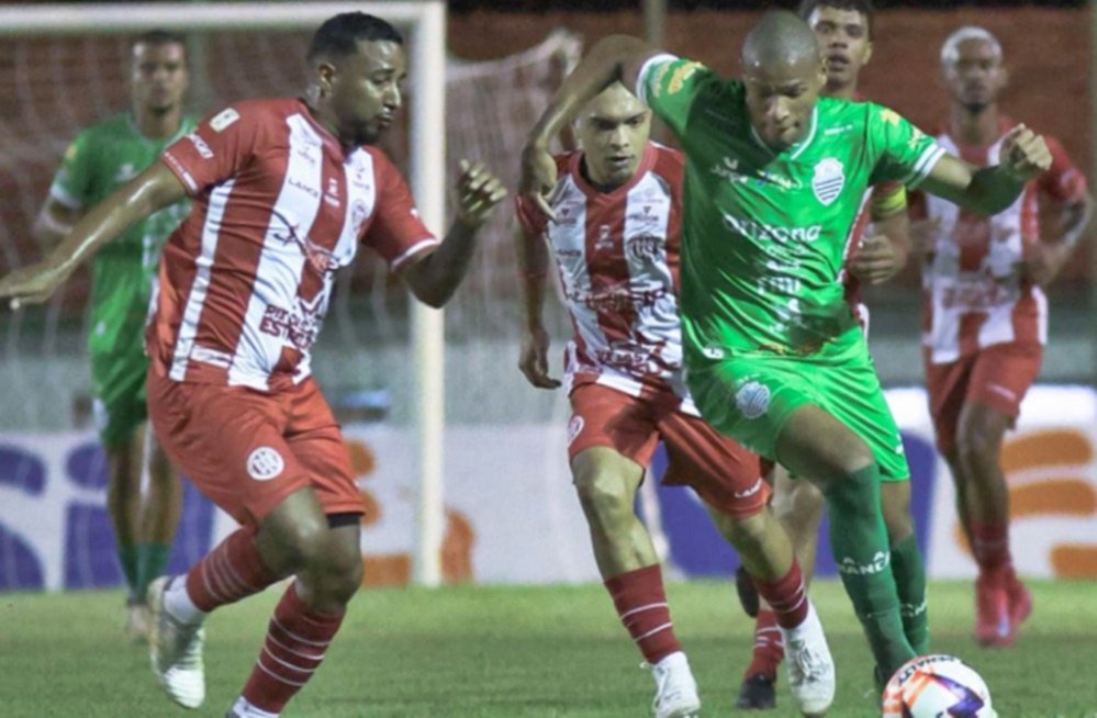 Esporte de Patos perde para a Francana na estreia da Copinha 2026