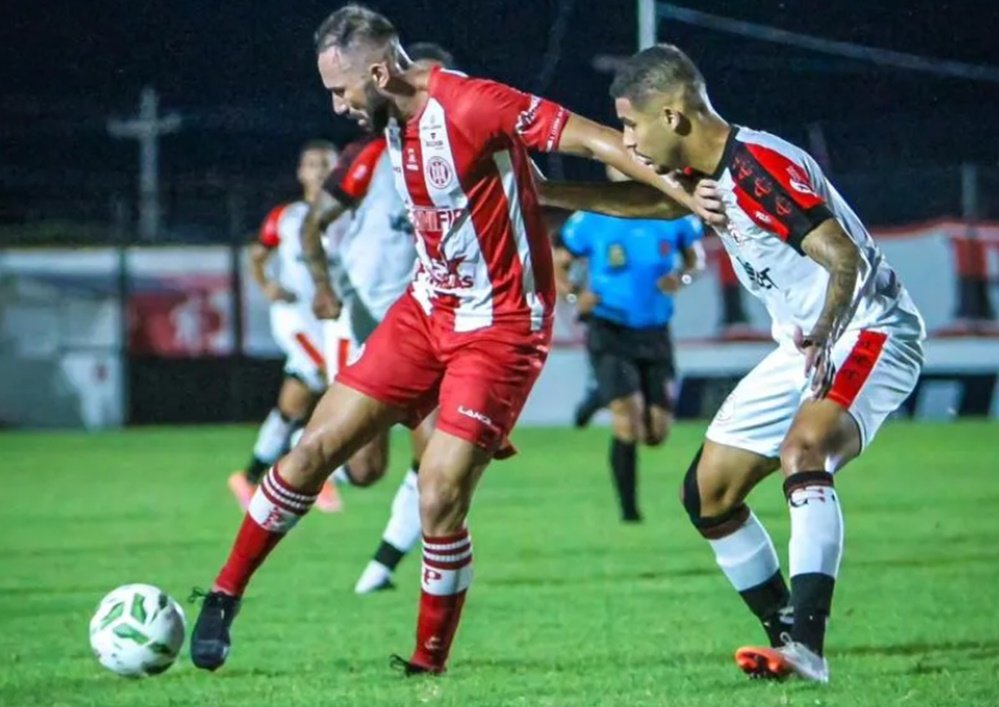 Esporte de Patos vence o Campinense e escapa do rebaixamento