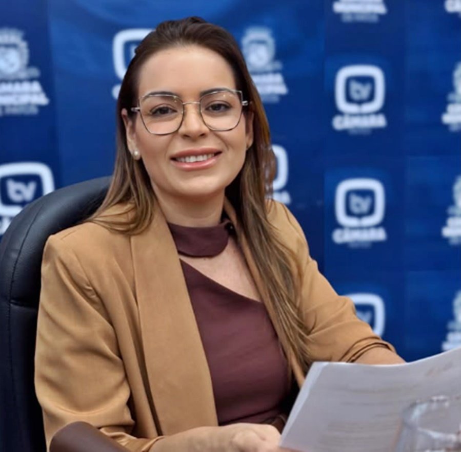 Após repercussão, vereadora retira projeto que autorizava sepultamento de animais de estimação em jazigos familiares em Patos