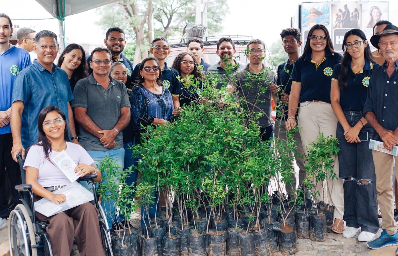 Secretaria de Agricultura e PET da UFCG realizam 1ª Semana no Umbu em Patos