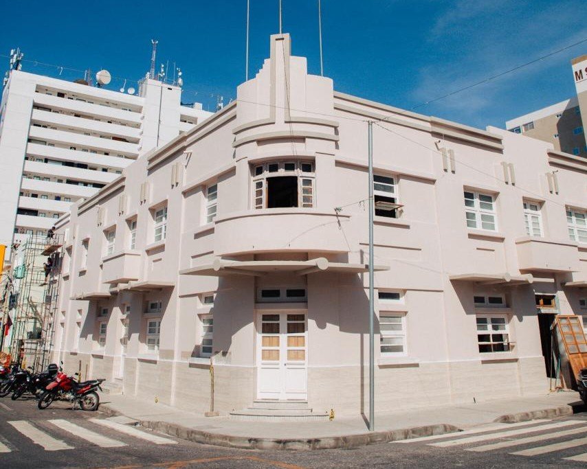 Prefeitura paga, mais uma vez, salários dentro do mês trabalhado e injeta R$ 24 milhões na economia de Patos