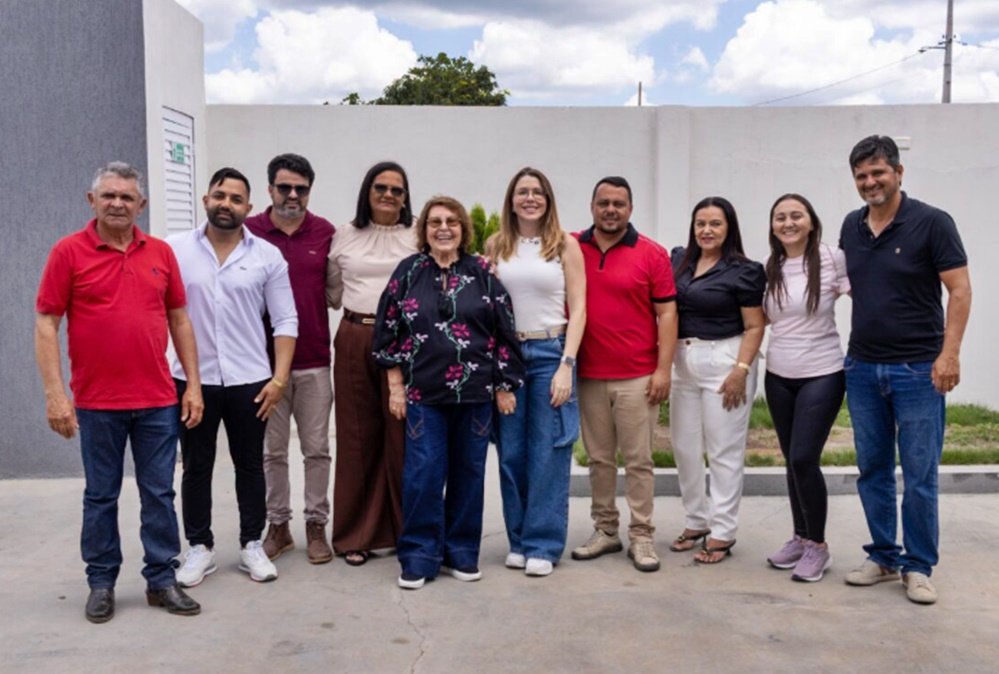 Em Água Branca, Olívia Motta recebe apoio oficial da prefeita Marluce, do líder político Tom e da base aliada na Câmara