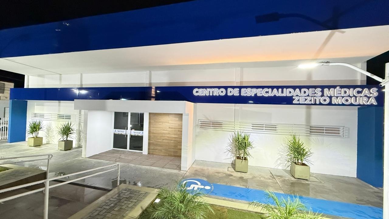 Saúde de Patos vive dia histórico com entrega do Centro de Especialidades Zezito Moura no Jatobá