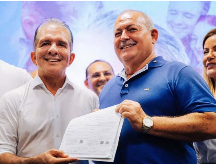 Prefeito de Patos, Professor Jacob Souto, oficializa filiação ao Republicanos em evento na capital, após 10 anos na Rede de Sustentabilidade