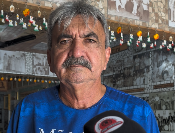 Damião Lucena lança livro sobre a história, a cultura e os personagens de Mãe d’Água