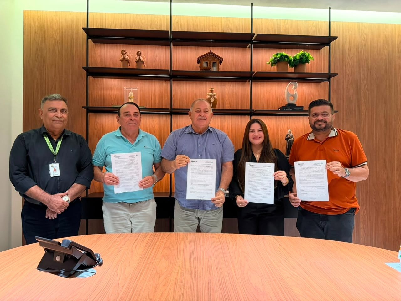 Patos sedia reunião da Empaer para ampliar regularização de imóveis rurais em quatro municípios