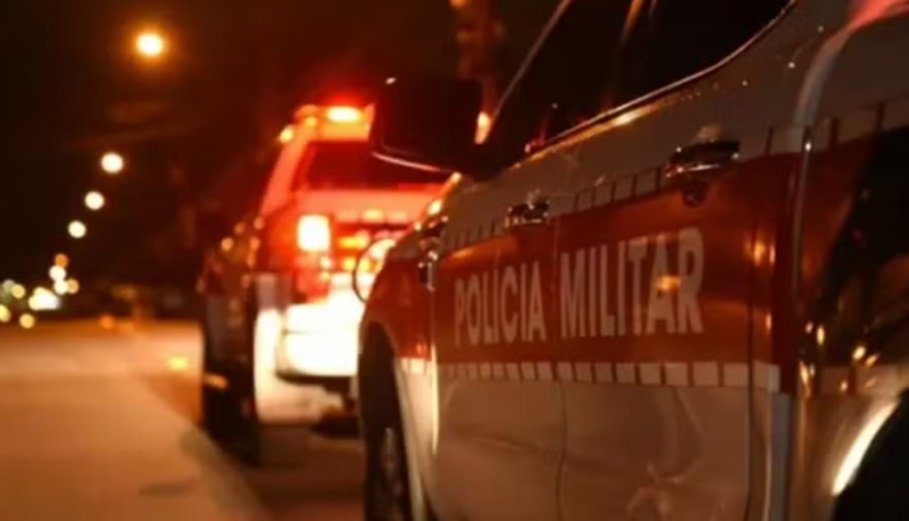 Mulher é presa após tentar atacar outra com punhal durante discussão por guarda de cadela na cidade de Teixeira