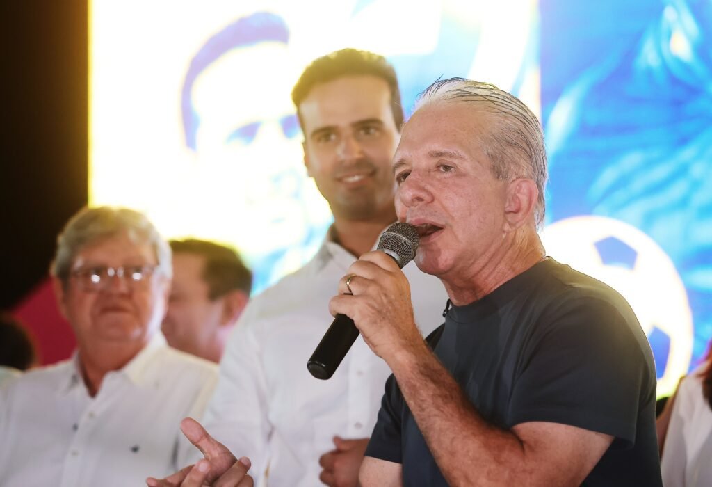 “A Paraíba precisa continuar avançando com olhar sensível para as práticas esportivas”, afirma Nabor durante plenária