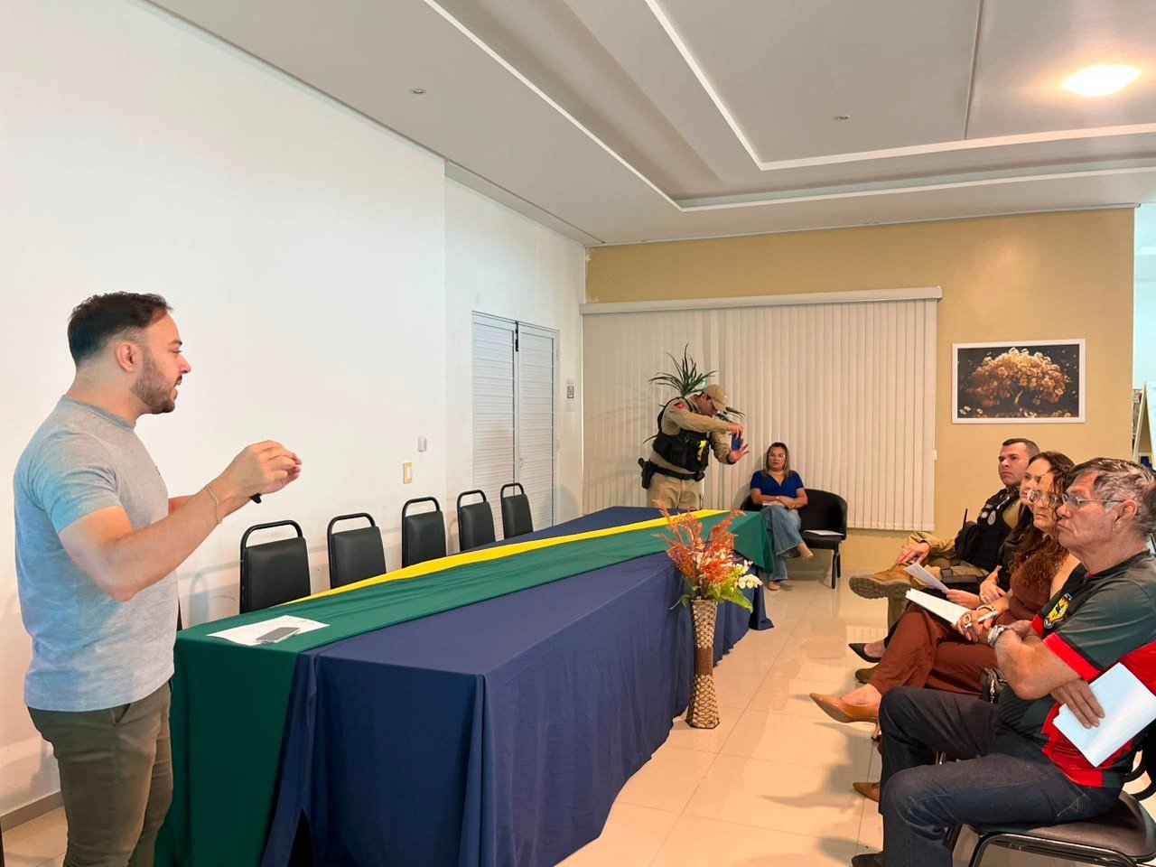 Prefeitura de Patos e autoridades se reúnem para alinhamento dos Desfiles Cívicos de 7 de Setembro