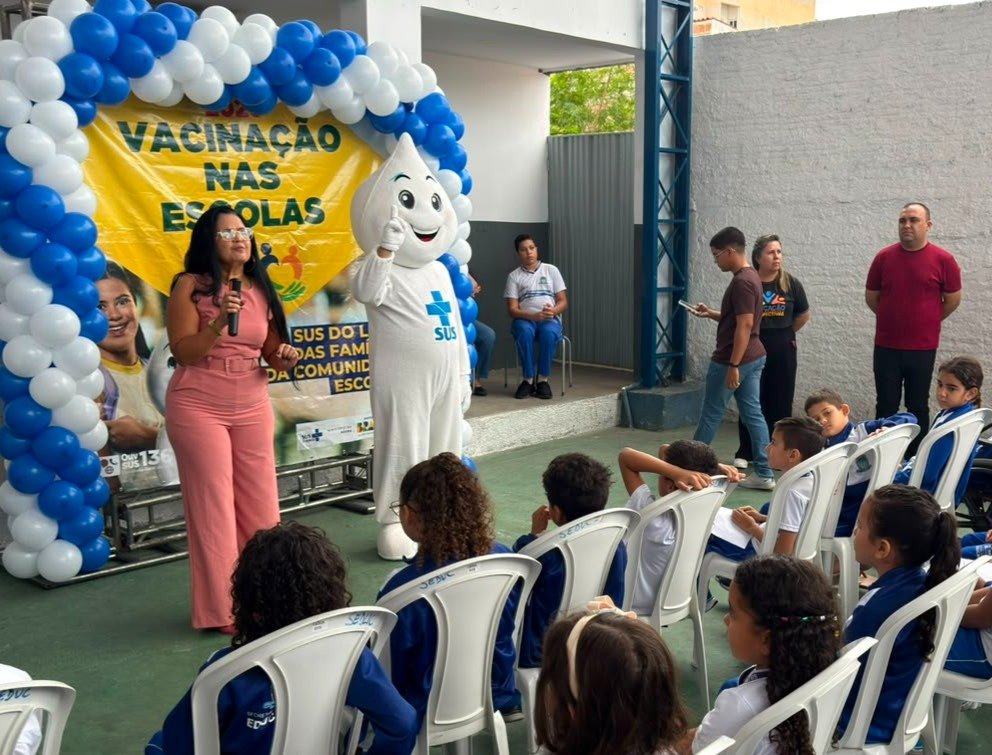Prefeitura de Patos intensifica vacinação nas escolas e prepara Dia D de Multivacinação neste sábado (22)