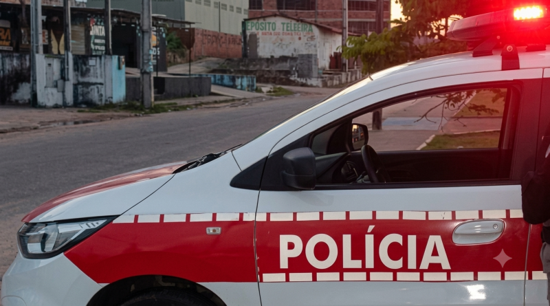 Homem e mulher são presos suspeitos de homicídio qualificado em Taperoá