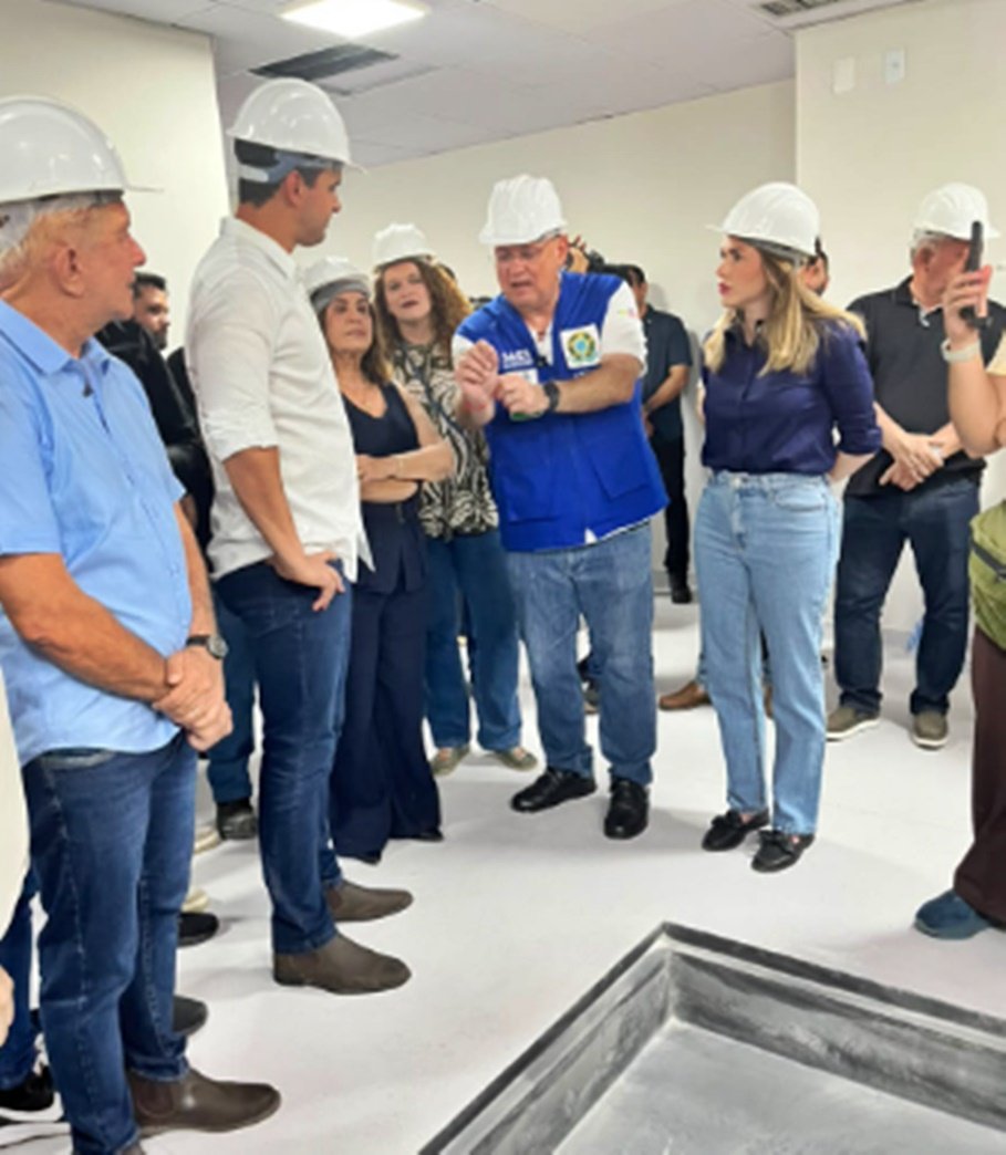 Governador Lucas Ribeiro visita Hospital do Bem e destaca avanços na assistência oncológica no Sertão