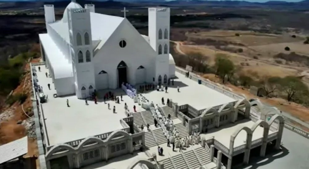 Santuário de Deus Pai Todo-Poderoso celebra primeiro aniversário com programação de missas nesta quarta-feira
